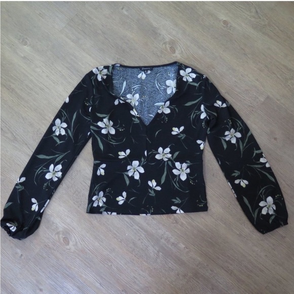 Dynamite black floral long sleeve vneck blouse top women’s size small - Picture 1 of 8